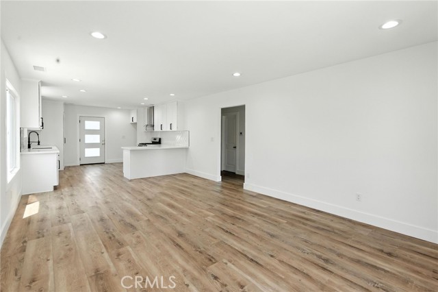Detail Gallery Image 12 of 31 For 1849 W 66th St, Los Angeles,  CA 90047 - 3 Beds | 2 Baths
