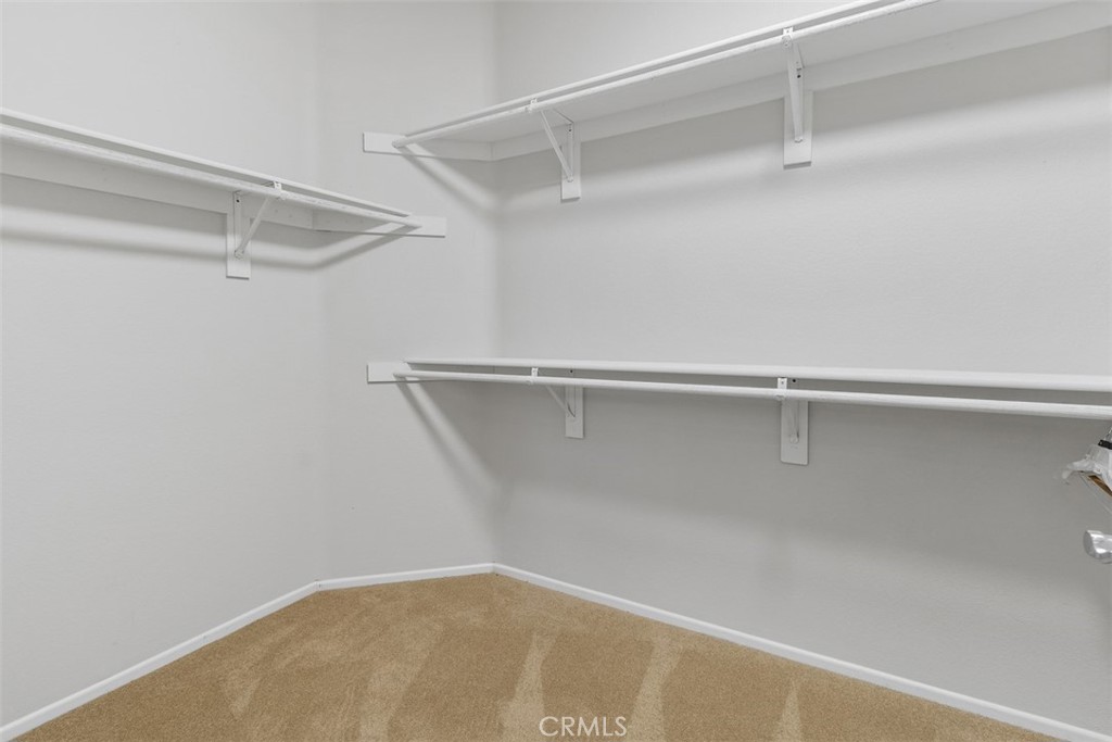 https://media.crmls.org/medias/5311528a-ca44-4e0f-9bc6-de16fe6c3d8e.jpg?preset=X-Large