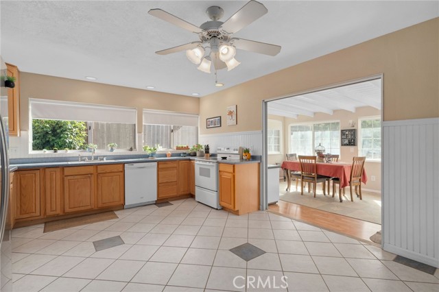 Detail Gallery Image 6 of 31 For 35167 San Carlos St, Yucaipa,  CA 92399 - 3 Beds | 2 Baths