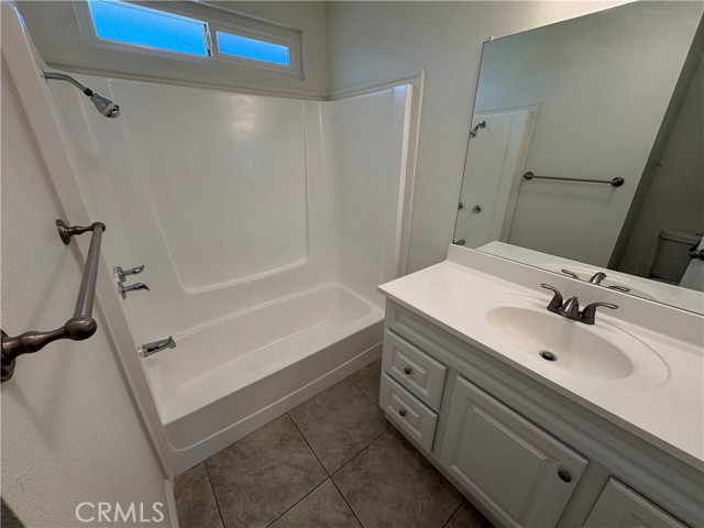 27474 Travertine, Barstow CA: https://media.crmls.org/medias/531251a9-75be-4972-b0ef-ced1d9615733.jpg