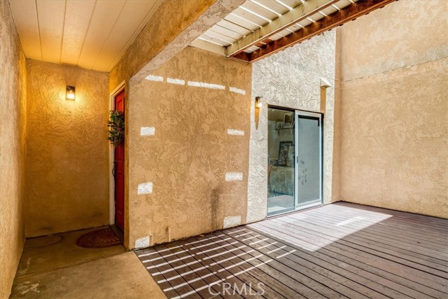 12 Green Court, Paso Robles CA: https://media.crmls.org/medias/53130c6f-e5cf-4df2-99b1-097346c2c432.jpg