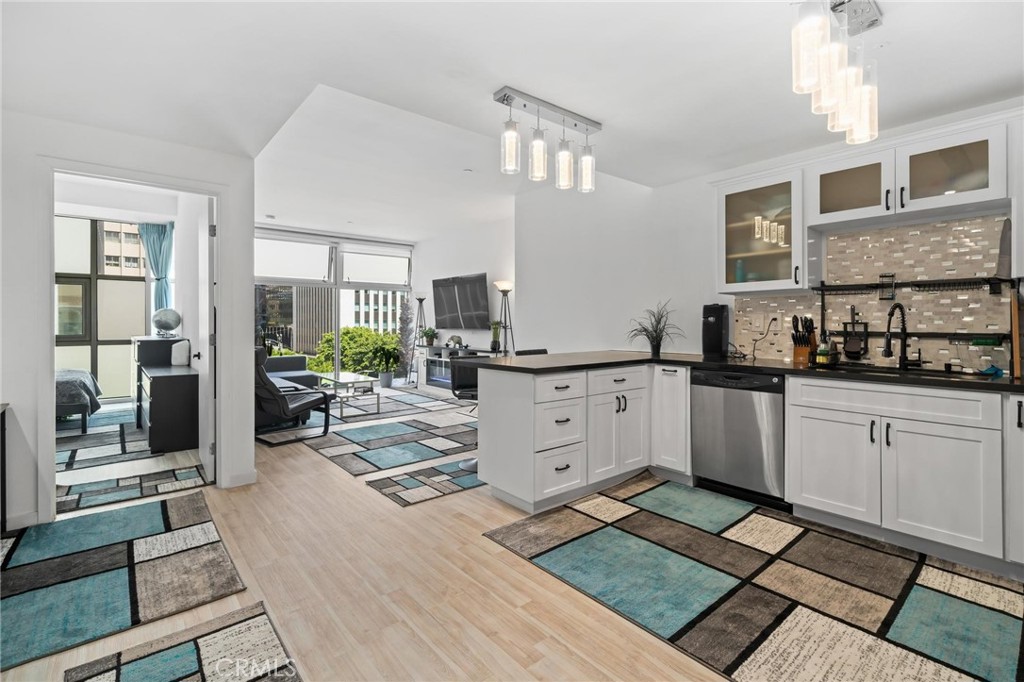 630 W 6th Street 416, Los Angeles, CA 90017