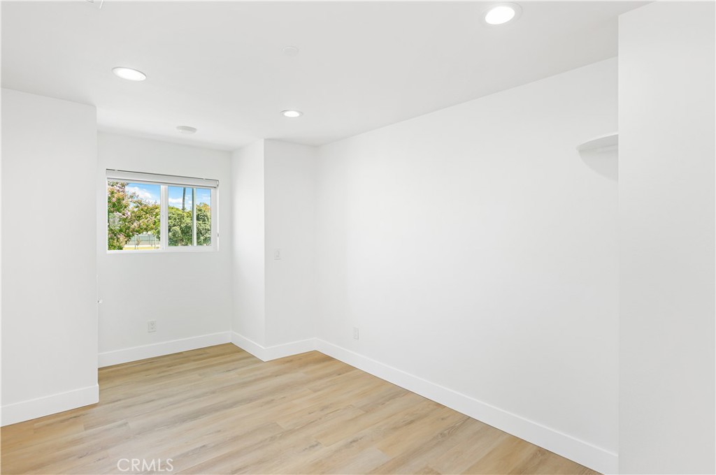 MLS #OC26157181 image #30