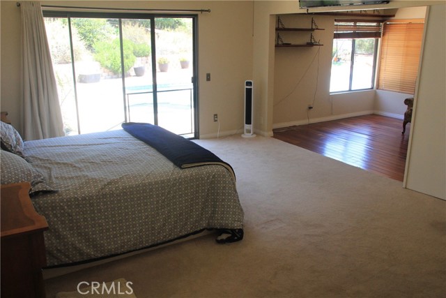 520 Woodland Hills Drive, Escondido CA: https://media.crmls.org/medias/53138f23-a640-45b8-bf95-cd59a0ae022b.jpg