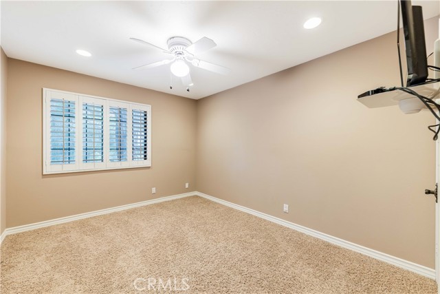 29620 Valle Olvera, Temecula CA: https://media.crmls.org/medias/5313ac89-3a8c-4b43-8336-d3dadc760124.jpg