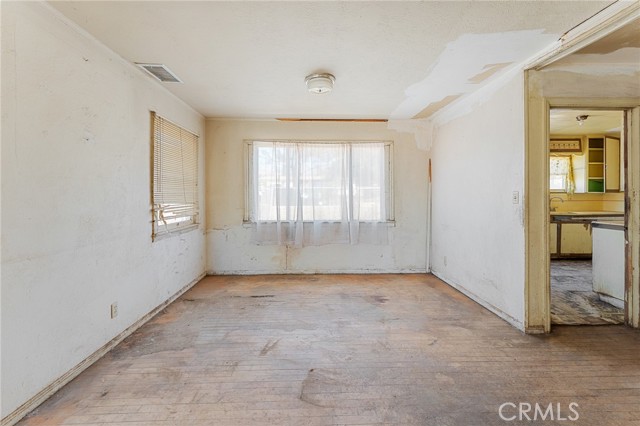 1393 Ward Way, Mentone CA: https://media.crmls.org/medias/5315e7e2-1a68-459f-bfff-d6eabee4b53c.jpg