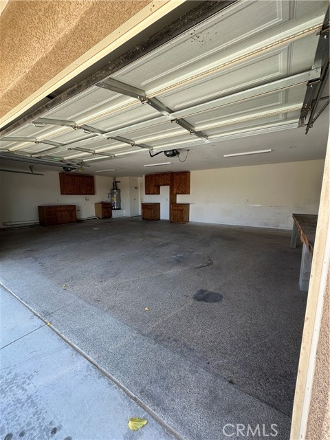 12033 Locust Lane, Apple Valley, California 92308, ,Commercial Sale,For Sale,12033 Locust Lane,CRHD23219039