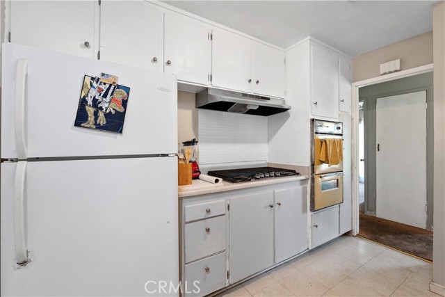 Detail Gallery Image 12 of 36 For 22943 Cantlay St, West Hills,  CA 91307 - 3 Beds | 2 Baths