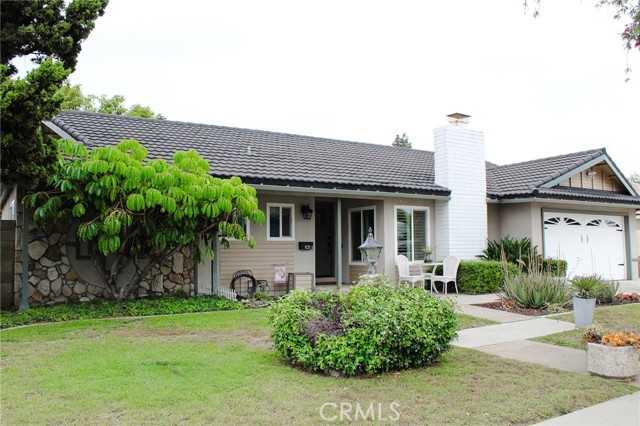 105 S Kingsley Street, Anaheim CA: https://media.crmls.org/medias/53173a2f-06e0-4486-8cc3-c62da7868eaf.jpg