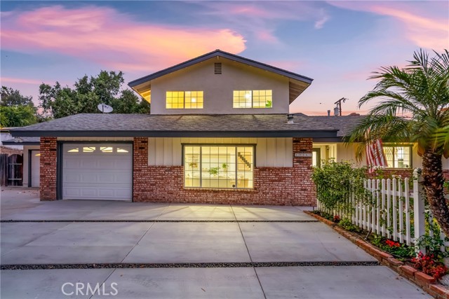 Detail Gallery Image 1 of 48 For 19261 Brae, Santa Ana,  CA 92705 - 4 Beds | 2 Baths