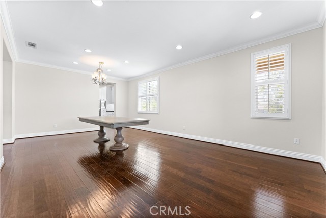 Detail Gallery Image 5 of 49 For 679 E Boxwood Ln, Azusa,  CA 91702 - 5 Beds | 4/1 Baths