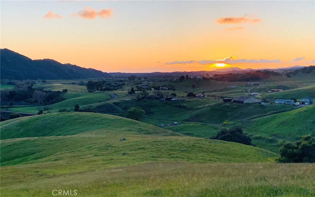 https://media.crmls.org/medias/531b4dfa-b170-4ae4-9917-ddcfb4eb980c.jpg?preset=X-Large