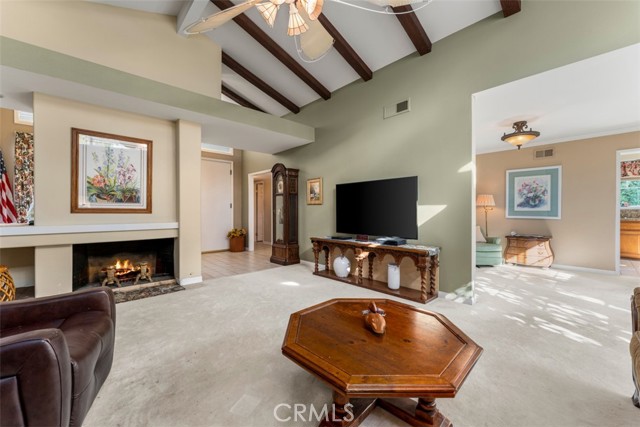 Detail Gallery Image 8 of 46 For 19512 Sierra Mia Rd, Irvine,  CA 92603 - 4 Beds | 2/1 Baths