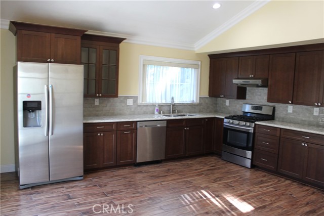 Detail Gallery Image 12 of 14 For 19710 Georgina Cir, Cerritos,  CA 90703 - 4 Beds | 2 Baths