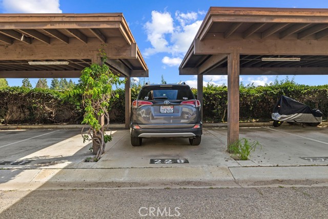 Image 33 of 35 For 2522 Macarthur