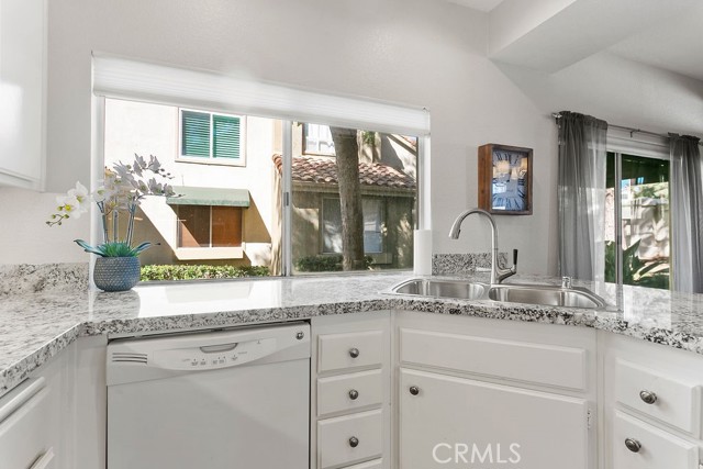 Detail Gallery Image 7 of 24 For 15 Sandy Cove #58,  Laguna Niguel,  CA 92677 - 2 Beds | 2 Baths