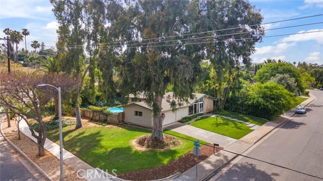 Detail Gallery Image 33 of 35 For 130 Sunridge Way, Redlands,  CA 92373 - 3 Beds | 2 Baths