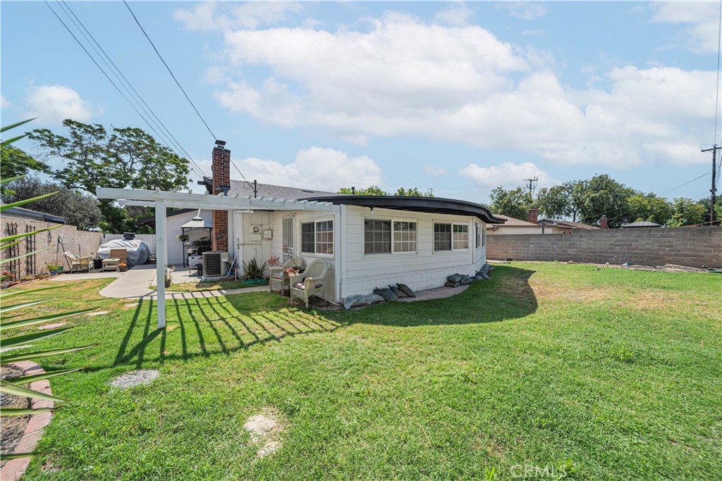 MLS #WS25269897 image #14