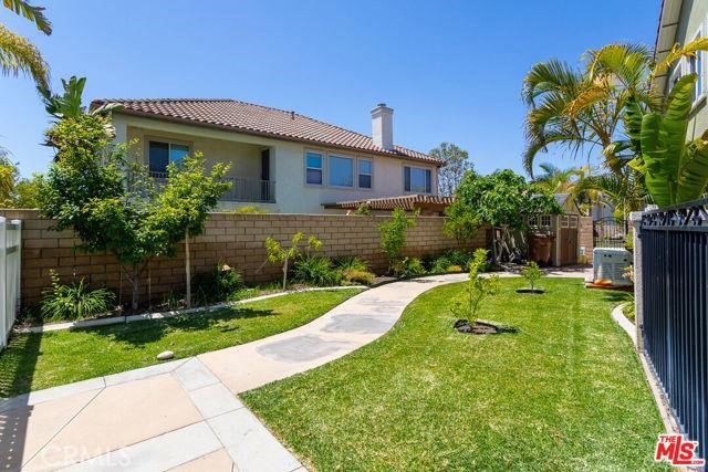 18568 Arbor Gate Lane, Yorba Linda CA: https://media.crmls.org/medias/5320aa24-c83c-4789-ba43-d5960a6b6ccc.jpg