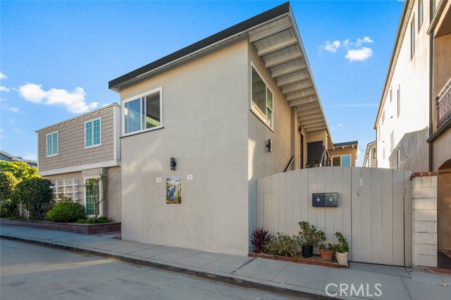 23 65th Place, Long Beach CA: https://media.crmls.org/medias/53213e01-0743-4dcc-bade-07e6d335515a.jpg