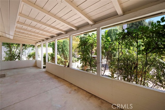 Detail Gallery Image 18 of 30 For 6820 Encino Ave, Van Nuys,  CA 91406 - 3 Beds | 2 Baths