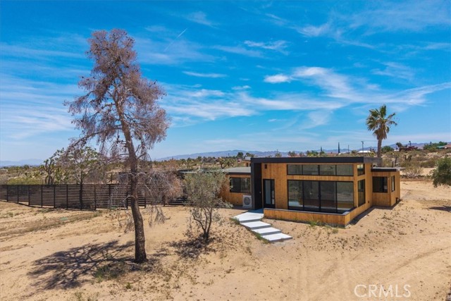 3977 Sage Avenue, Yucca Valley CA: https://media.crmls.org/medias/5322560e-e83c-4885-959b-fe3d01b1bd46.jpg