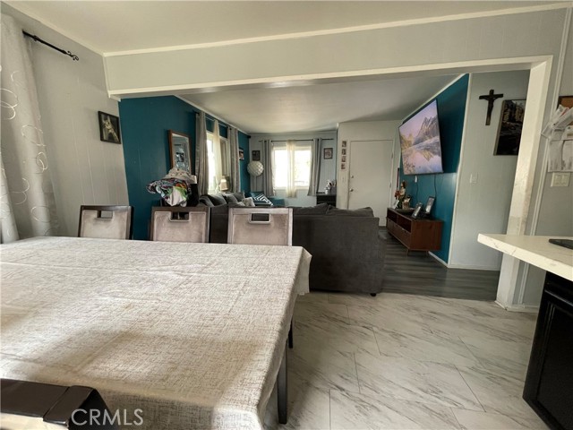 Detail Gallery Image 6 of 11 For 1648 E 110th, Los Angeles,  CA 90059 - – Beds | – Baths