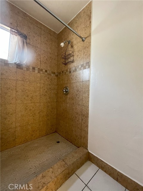 7698 Lime Avenue, Fontana CA: https://media.crmls.org/medias/5323ffc4-f454-459c-9818-92d1b783bdea.jpg