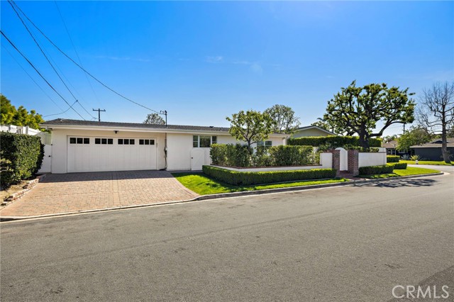 Detail Gallery Image 40 of 40 For 1924 Beryl Ln, Newport Beach,  CA 92660 - 4 Beds | 3/1 Baths