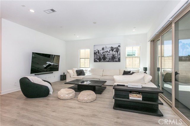21628 Canyon Cove, Chatsworth CA: https://media.crmls.org/medias/5324540a-9045-483f-a765-8565b65a0c73.jpg