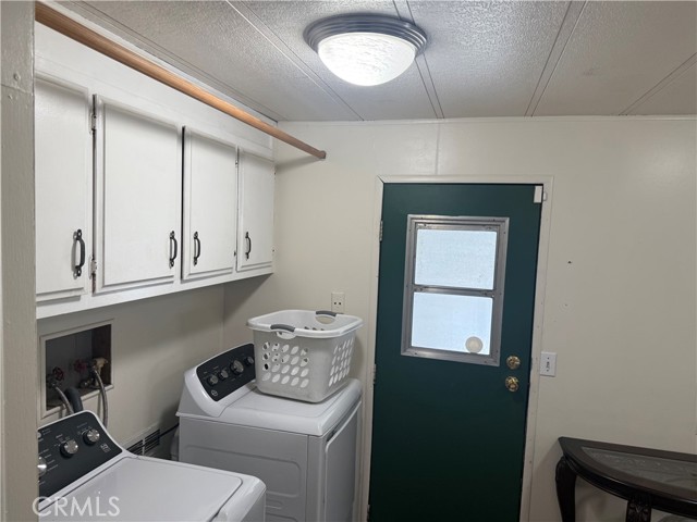 Detail Gallery Image 7 of 30 For 1550 Rimpau #37,  Corona,  CA 92881 - 3 Beds | 2 Baths