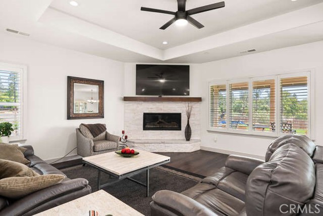 Detail Gallery Image 10 of 42 For 5540 Scottwood Rd, Paradise,  CA 95969 - 3 Beds | 2 Baths