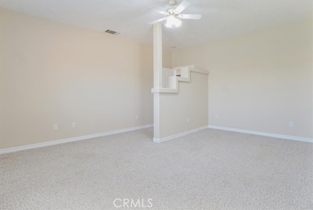 6940 Oak Vista Lane, Oak Hills CA: https://media.crmls.org/medias/5326708f-f713-4bdb-b721-ac9289d18058.jpg