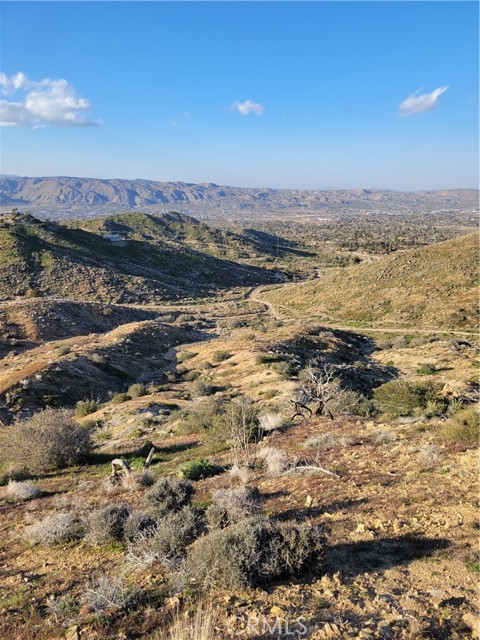 Detail Gallery Image 12 of 13 For 56335 Eagles Nest Rd, Yucca Valley,  CA 92284 - – Beds | – Baths