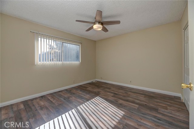 Detail Gallery Image 17 of 30 For 25834 Viana Ave #5,  Lomita,  CA 90717 - 2 Beds | 1/1 Baths