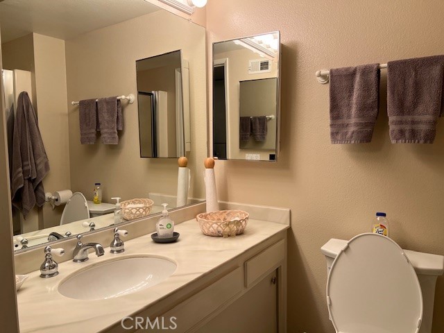 Detail Gallery Image 9 of 16 For 3337 Punta Alta 1b,  Laguna Woods,  CA 92637 - 2 Beds | 2 Baths