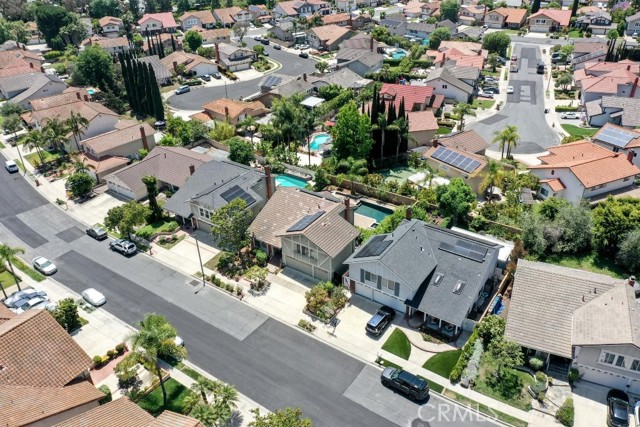 20931 Avenida Amapola, Lake Forest CA: https://media.crmls.org/medias/53283893-02f7-4a0f-93dd-d5accbd0baa1.jpg