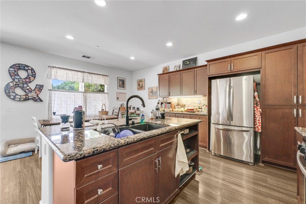 MLS #IV25166098 img 3