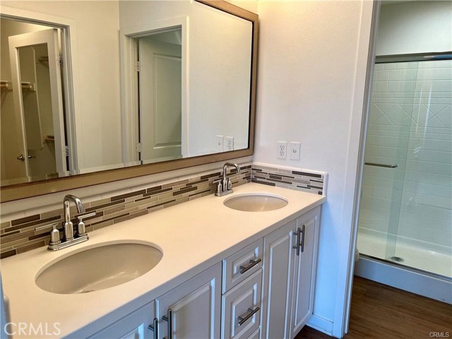 1006 Newberry Lane, Claremont CA: https://media.crmls.org/medias/53288515-b610-4405-9b27-4c3aa115a470.jpg