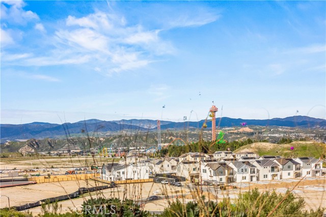 Detail Gallery Image 26 of 26 For 27227 Diamond Peak Ln #302,  Valencia,  CA 91381 - 4 Beds | 3/1 Baths