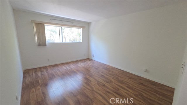 Detail Gallery Image 13 of 30 For 5400 Lindley Ave #105,  Encino,  CA 91316 - 2 Beds | 2 Baths