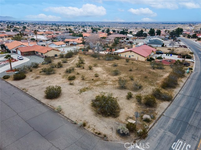 Detail Gallery Image 20 of 27 For 16499 Kamana Rd, Apple Valley,  CA 92307 - – Beds | – Baths