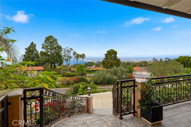 1400 Via Arco, Palos Verdes Estates, California 90274, 4 Bedrooms Bedrooms, ,1 BathroomBathrooms,Residential,For Sale,Via Arco,PV26073869 1400 Via Arco, Palos Verdes Estates, California 90274, 4 Bedrooms Bedrooms, ,1 BathroomBathrooms,Residential,For Sale,Via Arco,PV26073869