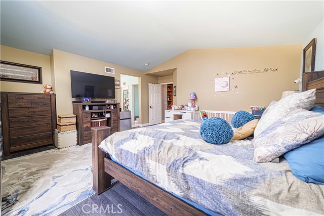 Image 49 of 75 For 29105 Shorecliff Drive