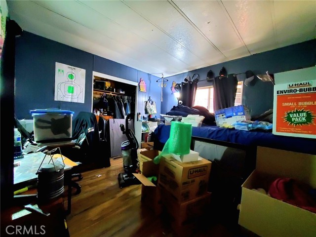 18540 Soledad Canyon Road, Canyon Country CA: https://media.crmls.org/medias/532a7a77-a9f1-4725-9edc-f951d199557b.jpg