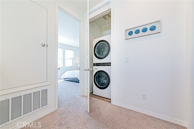 Detail Gallery Image 37 of 43 For 215 Merit, Irvine,  CA 92618 - 2 Beds | 2/1 Baths