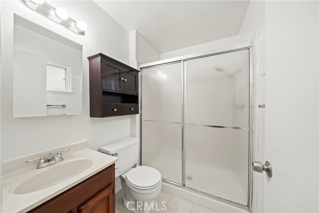 Detail Gallery Image 12 of 15 For 19111 Lindsay Ln, Huntington Beach,  CA 92646 - 3 Beds | 2 Baths