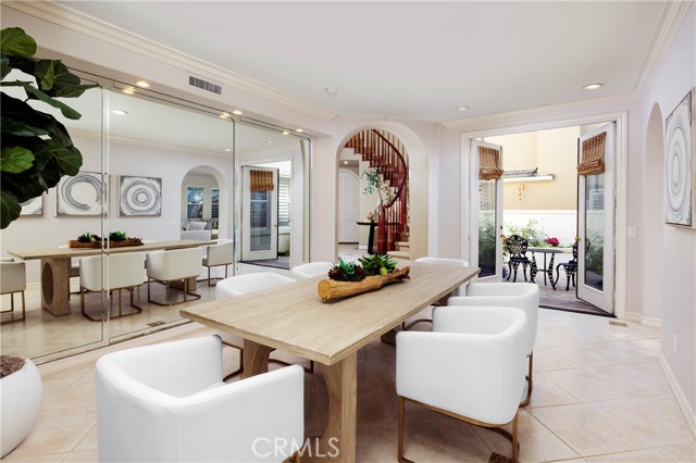 Detail Gallery Image 5 of 45 For 6471 Frampton Cir, Huntington Beach,  CA 92648 - 5 Beds | 4/1 Baths
