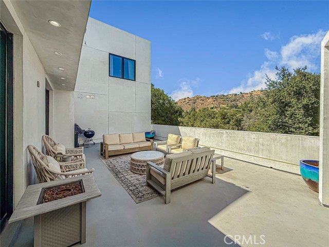 Detail Gallery Image 29 of 75 For 158 Bell Canyon Rd, Bell Canyon,  CA 91307 - 6 Beds | 6/1 Baths
