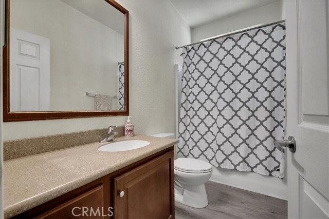 111 Madrid, Tustin CA: https://media.crmls.org/medias/532c4ec7-ccbd-4e46-ab5e-69fdc660f60c.jpg